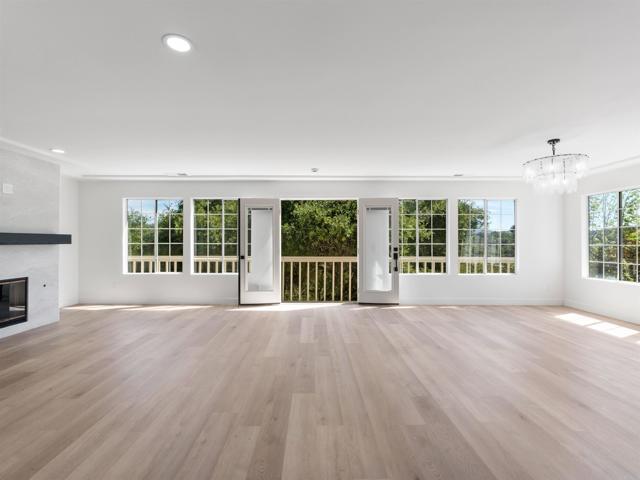 Detail Gallery Image 11 of 52 For 28148 Mountain Meadow Rd, Escondido,  CA 92026 - 3 Beds | 3 Baths