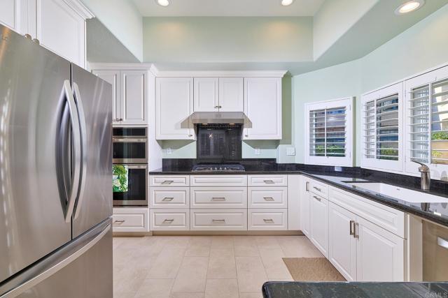 Detail Gallery Image 9 of 29 For 3738 Calle Cortejo, Rancho Santa Fe,  CA 92091 - 3 Beds | 3 Baths