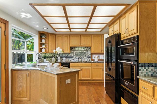 5942 Porto Alegre Drive, San Jose CA: https://media.crmls.org/mediaz/a51926a5-0e64-404a-8f14-4e4e92ac9c0d.jpg