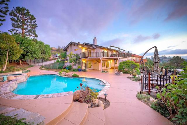 14036 TIERRA BONITA ROAD, Poway CA: https://media.crmls.org/mediaz/a519356d-7fa6-4956-9324-c0065f3ceda0.jpg