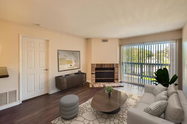 7160 Shoreline Dr, San Diego CA: https://media.crmls.org/mediaz/a51a2b97-c7e9-424a-a89c-91ba663eb1da.jpg
