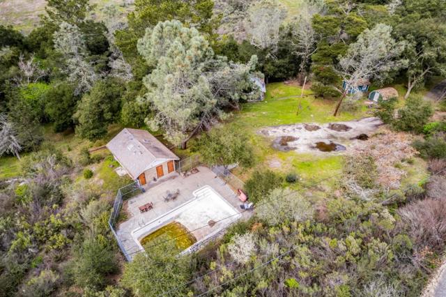 28750 Underwood Road, Salinas CA: https://media.crmls.org/mediaz/a51a8e9e-5311-4d83-b10b-afb21e820b7c.jpg
