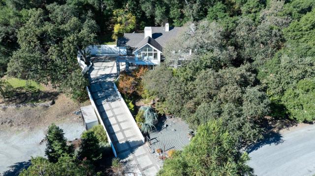 16669 Walter Breton Drive, Morgan Hill CA: https://media.crmls.org/mediaz/a51a93c8-c98d-43ff-bf6f-8a47d3a39d14.jpg