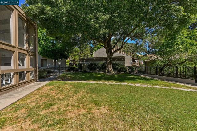 2059 Ascot Dr., Moraga CA: https://media.crmls.org/mediaz/a51aadb8-5ca6-4e09-838b-2988b949eb37.jpg