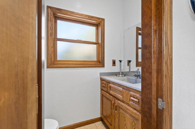 1120 Valley Quail Circle, San Jose CA: https://media.crmls.org/mediaz/a51b6bab-281b-49c8-b4de-926477829b75.jpg