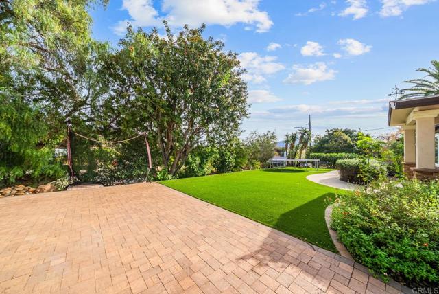 Detail Gallery Image 34 of 49 For 10820 Dutton Dr, La Mesa,  CA 91941 - 4 Beds | 2 Baths