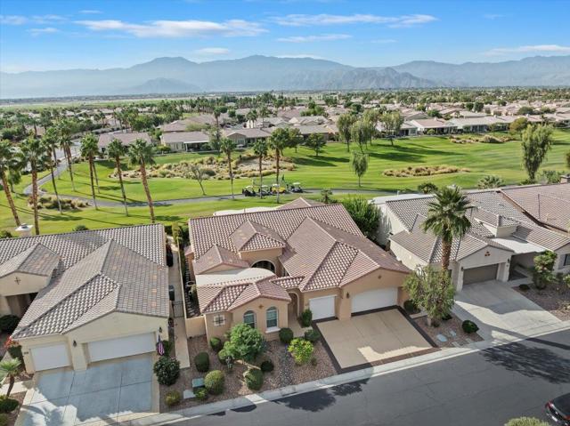 81435 Camino Sevilla, Indio CA: https://media.crmls.org/mediaz/a51eee13-69f6-4103-948d-77bc5542dc02.jpg