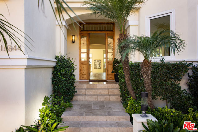 Drew Fenton | 16844 Calle De Sarah Pacific Palisades CA | MLS: 7448123