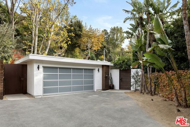 Drew Fenton | 3328 Mandeville Canyon Road Los Angeles CA | MLS: 7013571
