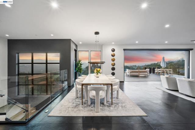 Image 11 of 60 For 2525 Biltmore Dr