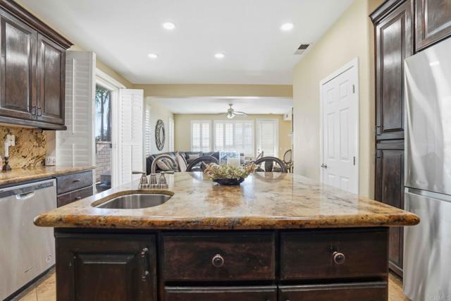 Detail Gallery Image 23 of 42 For 4843 Sea Coral Dr, San Diego,  CA 92154 - 5 Beds | 3 Baths