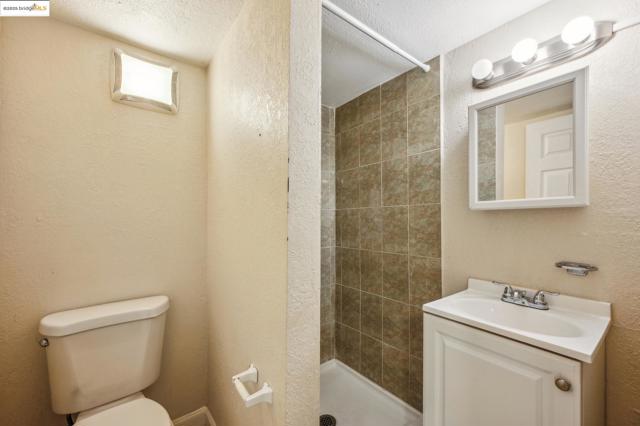 1820 International Blvd, Oakland CA: https://media.crmls.org/mediaz/a524c8c6-b897-4bbf-956b-2a252f8dc670.jpg