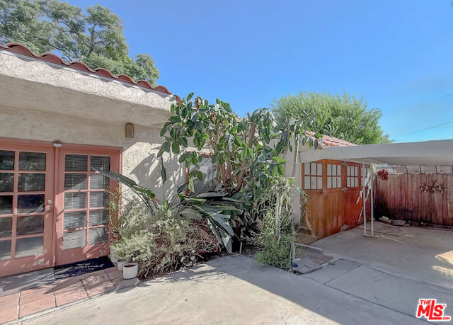 1762 South Crescent Heights Boulevard photo 25