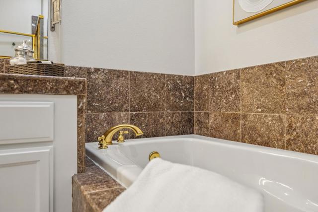 5365 SILVER KNOLL Court, San Jose CA: https://media.crmls.org/mediaz/a526016f-9c81-427e-bd8f-7ccbe5ea3bc1.jpg