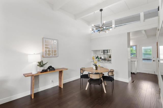3901 Middlefield Road, Palo Alto CA: https://media.crmls.org/mediaz/a5267fcb-478d-4ed8-857b-71922678f6b5.jpg