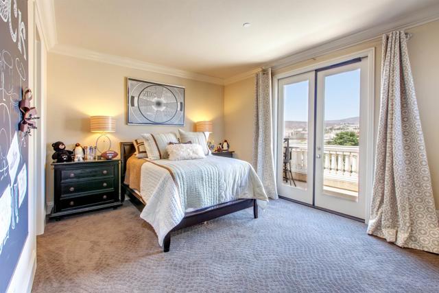 671 Via Maggiore, Chula Vista CA: https://media.crmls.org/mediaz/a527142a-9980-4df3-9b70-11c5945259b9.jpg