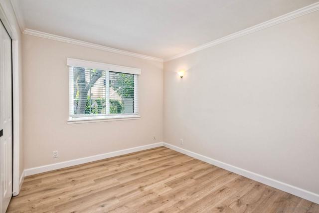 4240 Porte De Palmas, San Diego CA: https://media.crmls.org/mediaz/a5275f90-86f9-4f06-a627-7b830b7a78ad.jpg