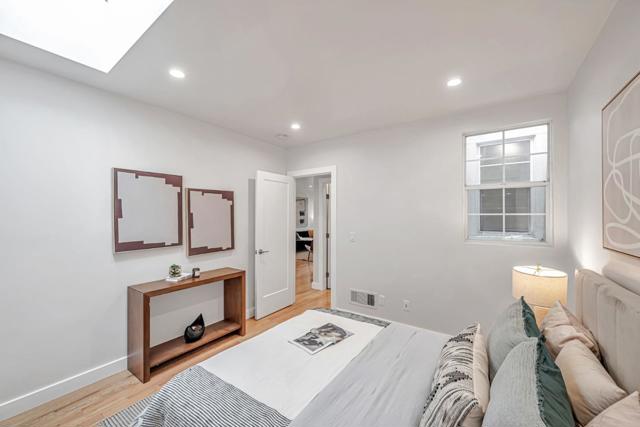 163 Lee Avenue, San Francisco CA: https://media.crmls.org/mediaz/a52762d1-a310-4c89-be32-2d772d550c36.jpg