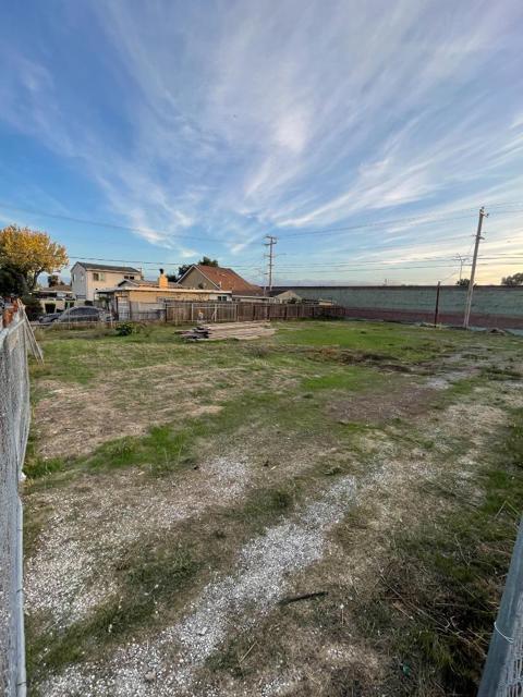 1100 Norton Street, San Mateo CA: https://media.crmls.org/mediaz/a527b101-5a65-4b30-90cb-e28cf0ae41ed.jpg