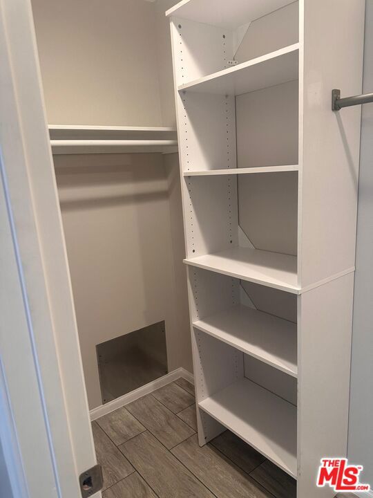 7416 1/2 Vassar Avenue, Canoga Park CA: https://media.crmls.org/mediaz/a5280f6e-2a0a-403b-a155-7a28ec0c36fb.jpg