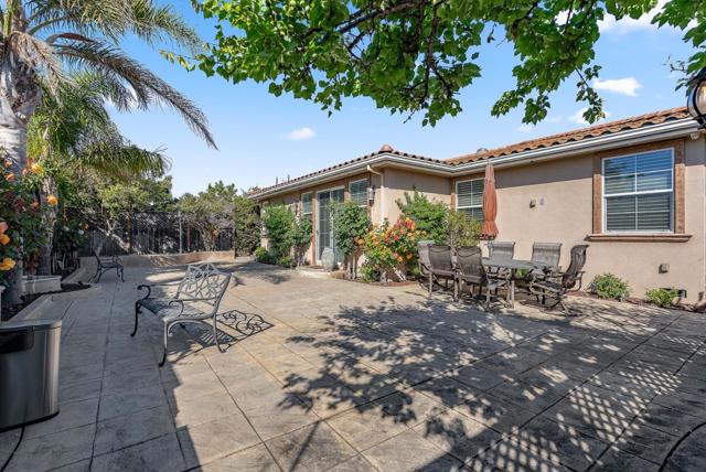 6415 Moores Avenue, Newark CA: https://media.crmls.org/mediaz/a528e80c-eb0b-4c70-b48f-5b2a8c8f6500.jpg