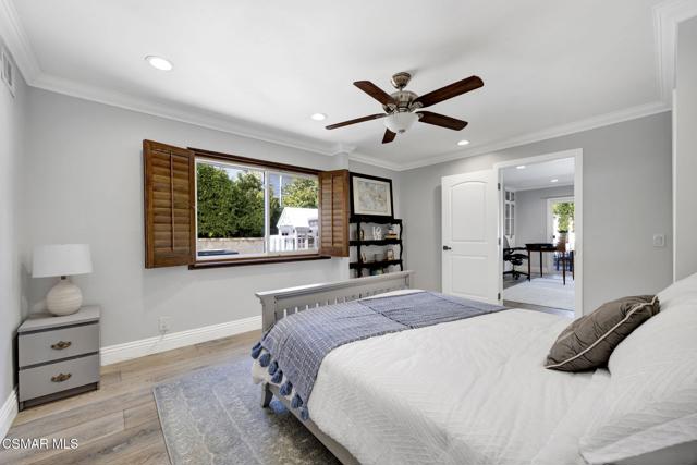 5308 Ambridge Drive, Calabasas CA: https://media.crmls.org/mediaz/a52a0545-50fa-4c35-b695-1cfbc3913550.jpg