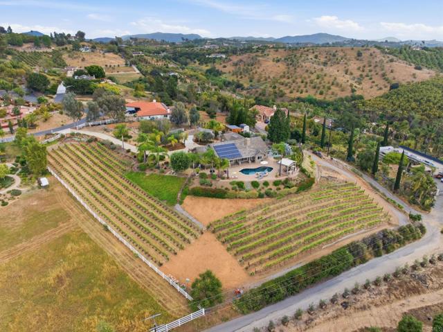 Detail Gallery Image 53 of 57 For 1655 Colina, Fallbrook,  CA 92028 - 3 Beds | 2 Baths