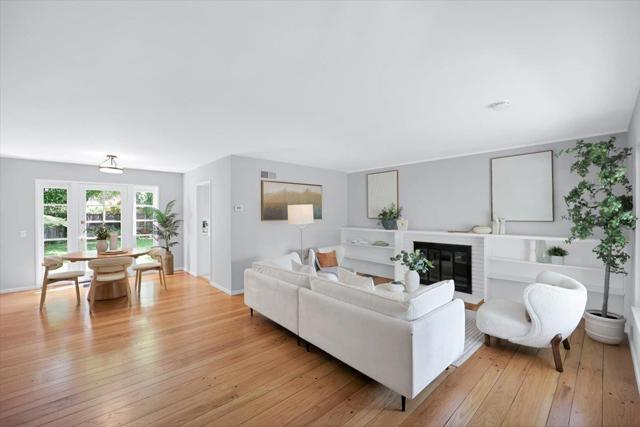 1633 Dallas Court, Los Altos CA: https://media.crmls.org/mediaz/a52bb99c-45ec-4d01-a332-b7f0b0cfa83b.jpg