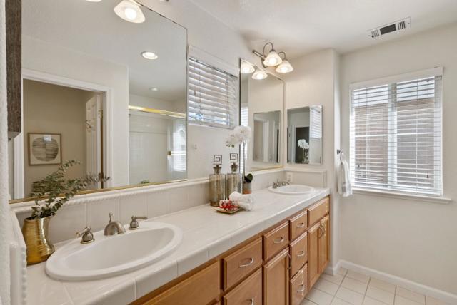 3983 Will Rogers Drive, San Jose CA: https://media.crmls.org/mediaz/a52bc095-3484-4537-aedd-4f42edf2bcf6.jpg