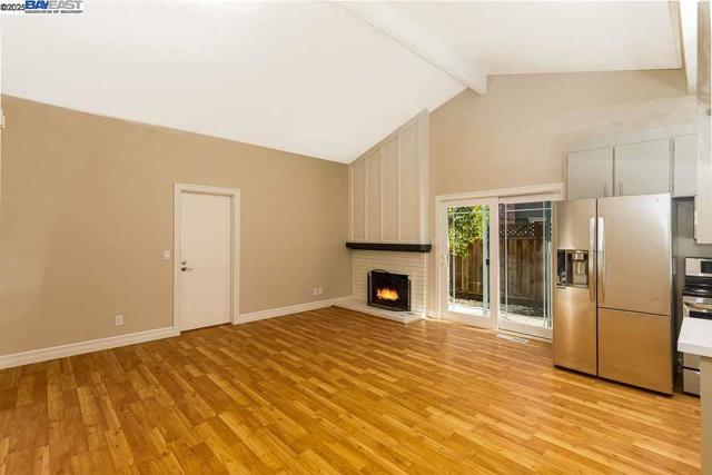 7897 Meadowbrook Court, Pleasanton CA: https://media.crmls.org/mediaz/a52c3610-848d-47c8-b74f-4d911e87f878.jpg