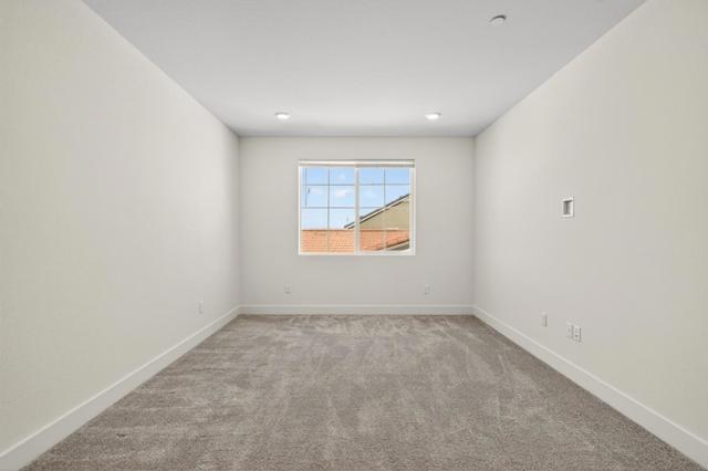 6640 Silverleaf Court, Tracy CA: https://media.crmls.org/mediaz/a52d181f-1309-4014-93e0-c5c9602e590a.jpg