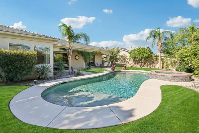 64 Paris Way, Rancho Mirage, CA 92270