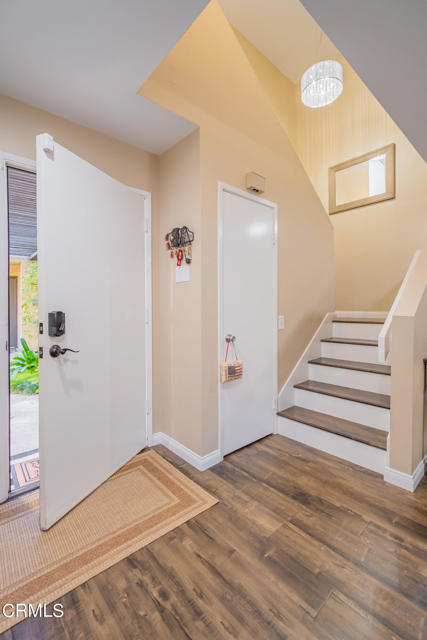 Detail Gallery Image 4 of 34 For 211 Linwood Ave #D,  Monrovia,  CA 91016 - 2 Beds | 2 Baths