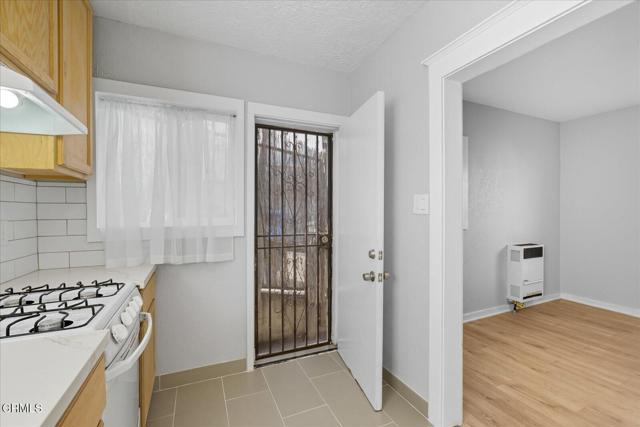 Detail Gallery Image 15 of 30 For 1488 W Sunset Bld #1/4,  Los Angeles,  CA 90026 - 1 Beds | 1 Baths