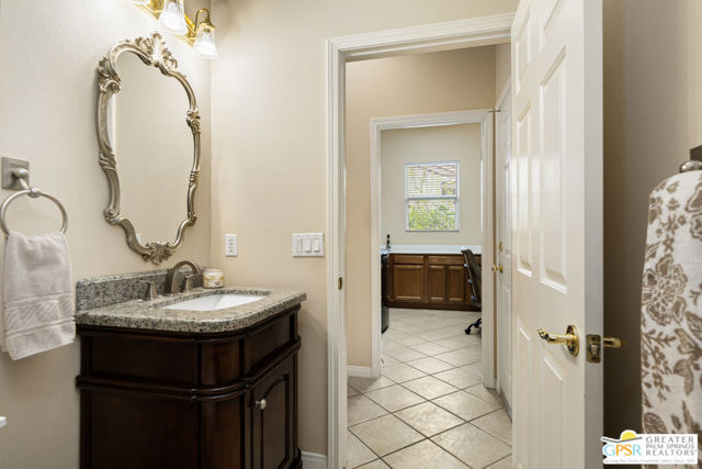 35707 Stonebriar Drive, Palm Desert CA: https://media.crmls.org/mediaz/a5303add-2295-48ec-97ca-6019d7f8a04e.jpg