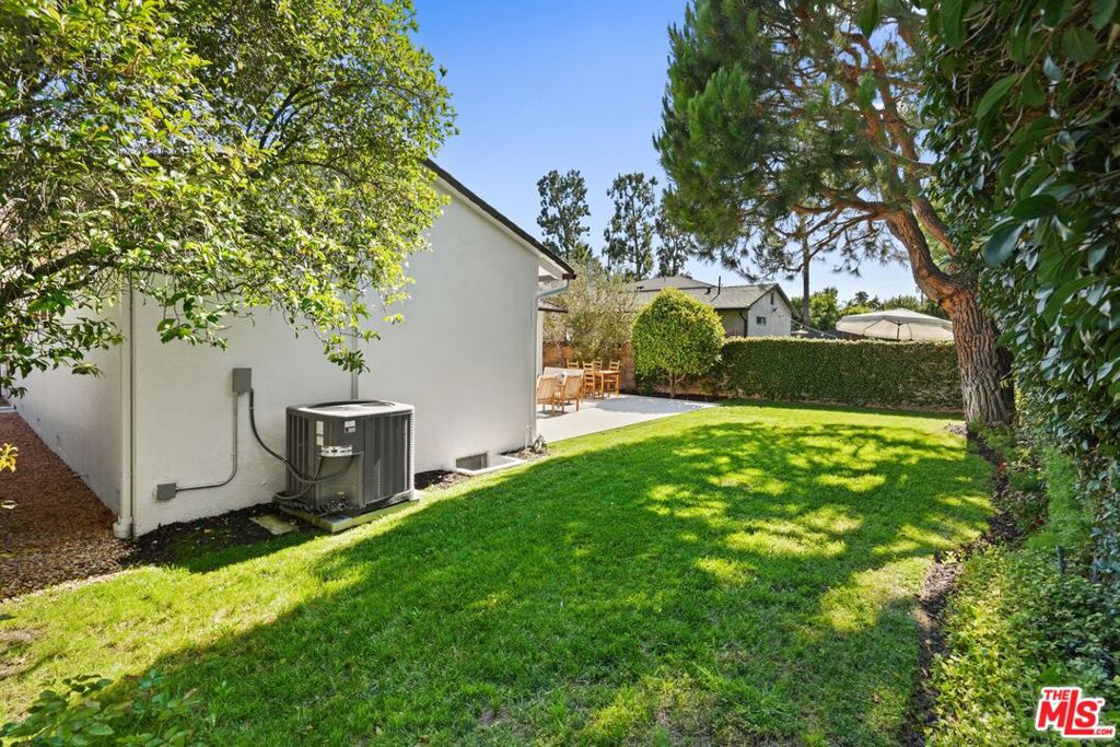 MLS #25572217 img 34