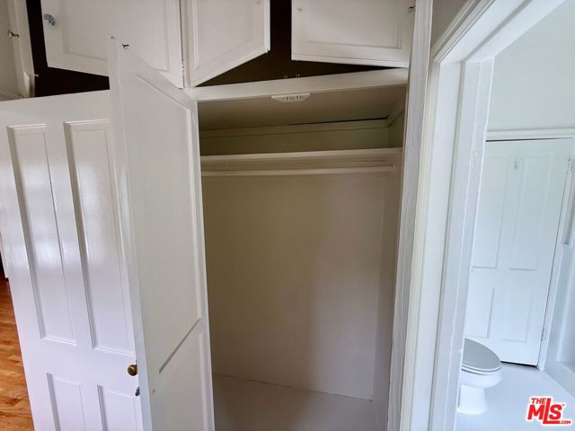 236 South Spalding Drive, 1/2 photo 39