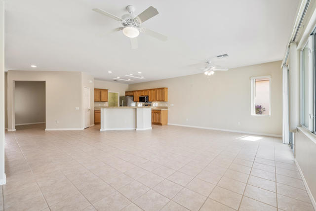 78687 Stansbury Court, Palm Desert CA: https://media.crmls.org/mediaz/a532b586-9f8c-47a1-b527-12912638fad8.jpg