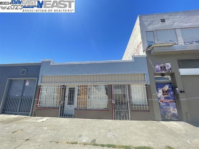 8719 International Blvd, Oakland, California 94621, ,Commercial Sale,For Sale,International Blvd,41060768