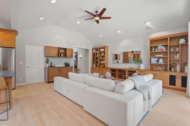989 Lane Avenue, Mountain View CA: https://media.crmls.org/mediaz/a53366f5-073a-4c07-a5a1-0545723cb57b.jpg