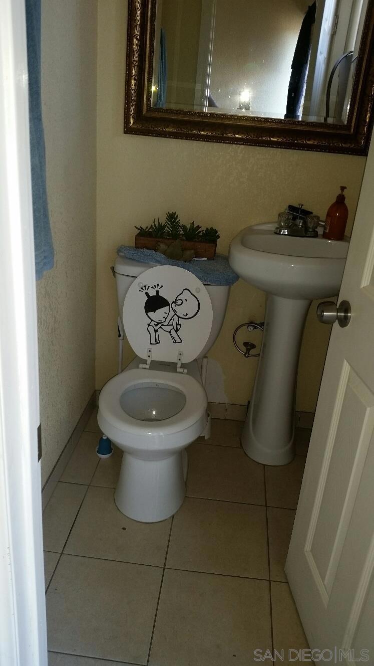 MLS #250032259SD image #12