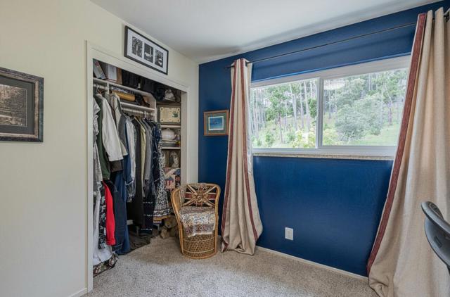 24 Pinehill Way, Monterey CA: https://media.crmls.org/mediaz/a537533c-a40f-436f-a415-68619b5f2fc4.jpg