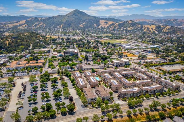 190 Triggs Lane, Morgan Hill CA: https://media.crmls.org/mediaz/a53959ae-3bb0-457a-9505-7bf4305a8c1e.jpg