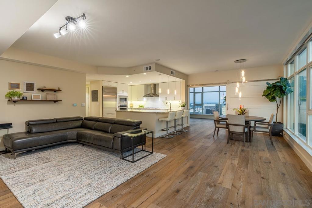 1205 Pacific Hwy - photo 8