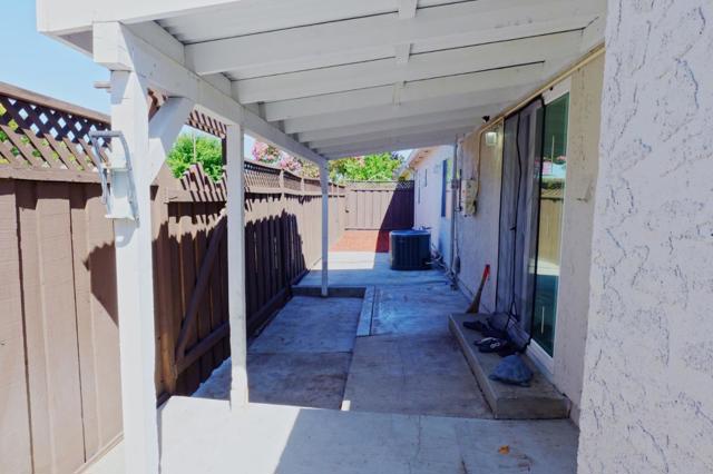 1381 Taper Court, San Jose CA: https://media.crmls.org/mediaz/a53a2819-b7f8-421b-97eb-f26d48acaed2.jpg