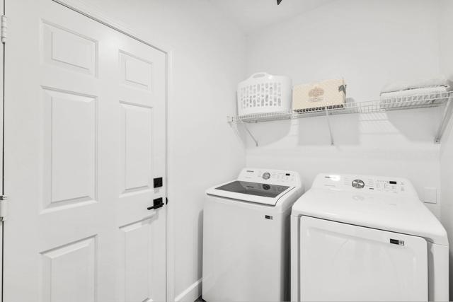 78420 Willowrich Drive, Palm Desert CA: https://media.crmls.org/mediaz/a53aa58b-9294-47cf-9a05-9527b42371c1.jpg