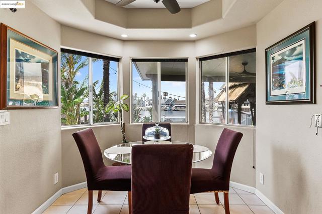5090 Double Point Way, Discovery Bay CA: https://media.crmls.org/mediaz/a53b8535-1e76-4708-8c3f-7c9d0833cc35.jpg