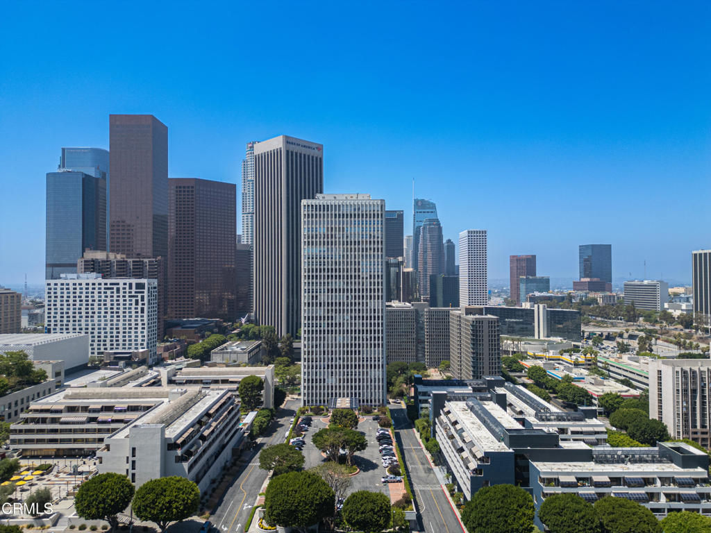 https://media.crmls.org/mediaz/a53c961d-5442-4474-a038-c01e27ab75a8.jpg?preset=X-Large