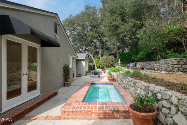 Detail Gallery Image 49 of 74 For 3232 Vickers Dr, Glendale,  CA 91208 - 3 Beds | 2 Baths