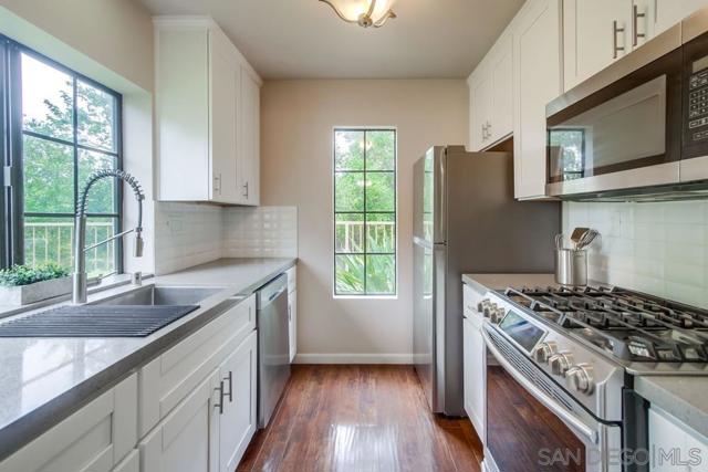 13104 Wimberly Sq, San Diego, California 92128, 2 Bedrooms Bedrooms, ,2 BathroomsBathrooms,Condominium,For Sale,Wimberly Sq,250029787SD